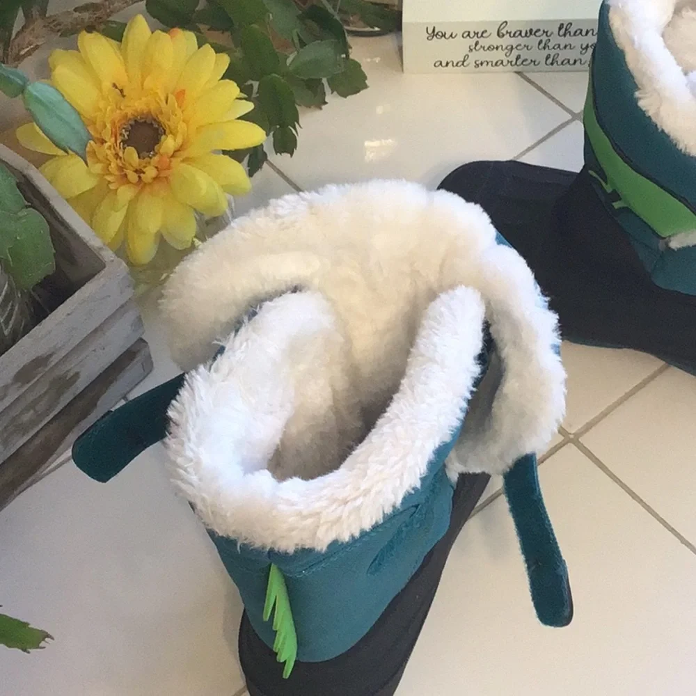 Thermolite Faux Fur Lined Snow Boots (#8)